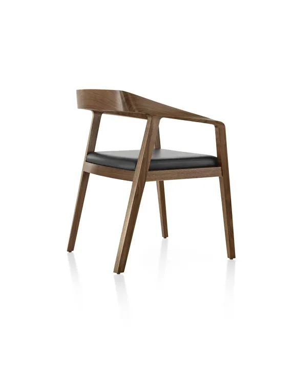 Full Twist Guest Chair